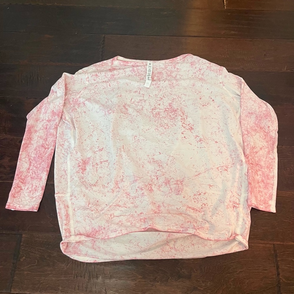 Lululemon back in action long sleeve shirt